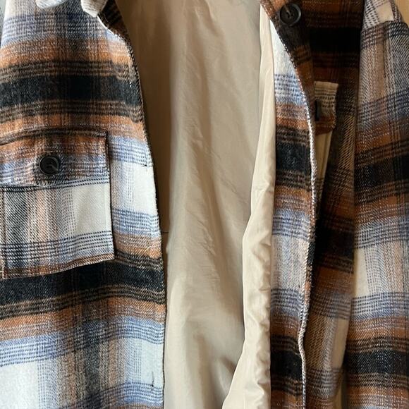 WOMAN’S jacket - Picture 6 of 7